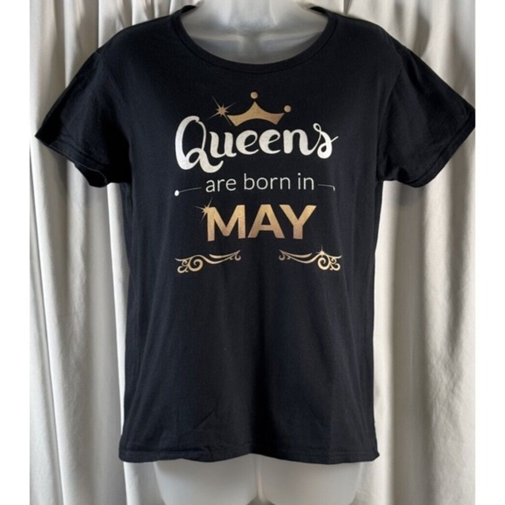 Anvil Queens Are Born In May Black Graphic T-Shirt Womens Cotton Tee M 73-41 - Picture 2 of 10
